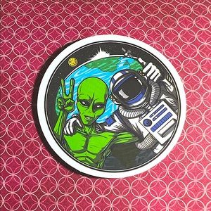 Bros Alien ET EBE Traveler Star Person Space People Single Decor Sticker